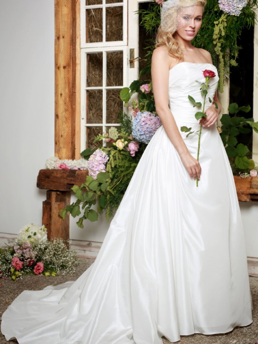 Amanda Wyatt Wedding Dress Amberley